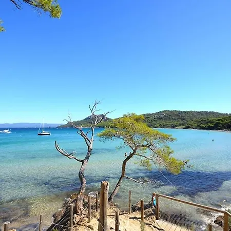 Holiday home Des Sablettes -st Mandrier Maison Du Pecheur *