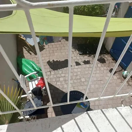 Des Sablettes -st Mandrier Maison Du Pecheur La Seyne-sur-Mer