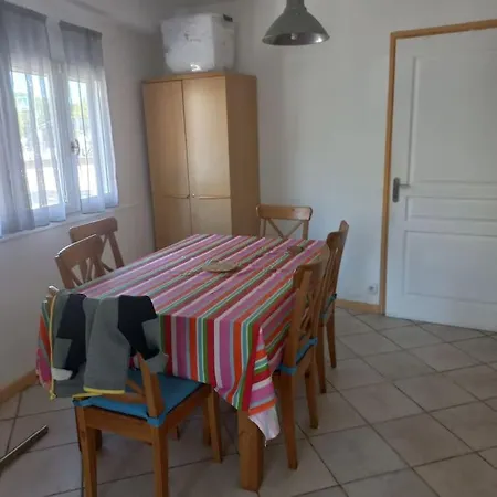 Des Sablettes -st Mandrier Maison Du Pecheur * La Seyne-sur-Mer