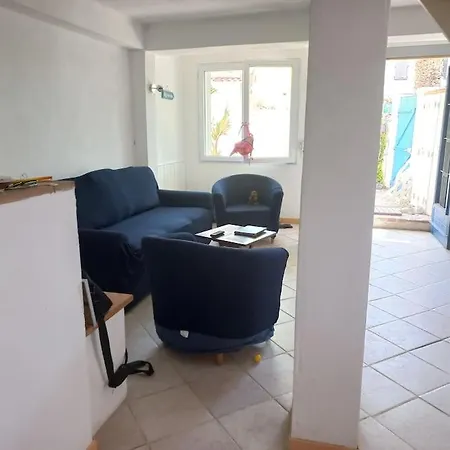 Des Sablettes -st Mandrier Maison Du Pecheur